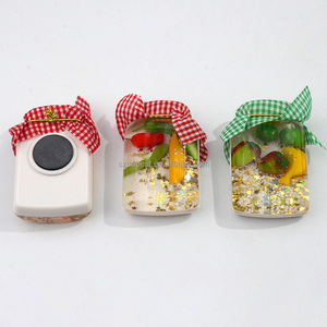 Aimant de réfrigérateur à huile avec décapsuleur intégré, gadget de cuisine fantaisie, cadeau promotionnel pour bar, maison et pub, à l'huile flottante - Product Image 1