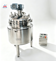Cuve de mélange en acier inoxydable de 500 L avec agitateur et grattoir pour le mélange de sauces alimentaires industrielles et le chauffage uniforme