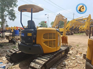 Vente flash : Mini-excavatrice sur chenilles Komatsu PC35 d'occasion pour la ferme et le jardin - Product Image 3