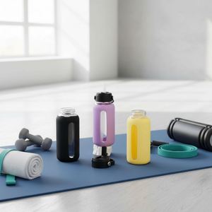 Bouteille d'eau en verre borosilicate écologique 800 ml, anti-fuite, sans BPA, avec manchon en silicone pour les voyages et le sport - Product Image 1