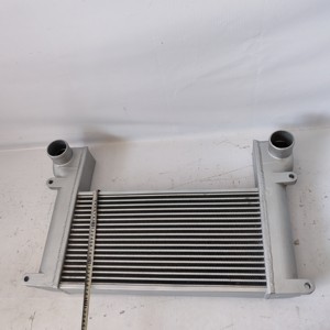Forhigh chất lượng tản nhiệt <span class=keywords><strong>intercooler</strong></span> lõi lắp ráp Booster làm mát không khí cho Hitachi <span class=keywords><strong>EX120</strong></span>-6 máy móc xây dựng các bộ phận máy móc - Product Image 5