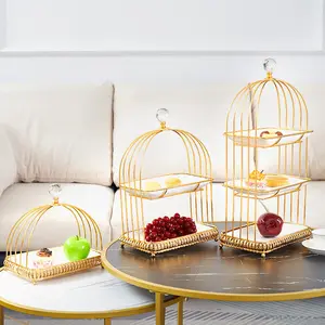 Vassoio di cibo di cristallo di lusso da salotto creativo a forma di Birdcage in ferro da Dessert vassoio di frutta con piatti in ceramica bianca