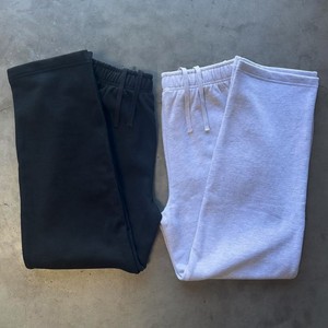 מכנסי טרנינג גברים בהתאמה אישית, גזרה ישרה, מותן בינוני, פתח רגליים פתוח, 100% כותנה, 400 גרם למ\\\"ר, ללא גומי בקרסול, יוניסקס - Product Image 2