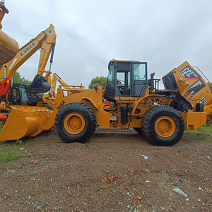Cargadora de ruedas mediana Cat 966H usada, pocas horas de uso, original de Japón, modelo clásico de alta resistencia, eficiente para canteras y construcción. - Product Image 4