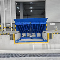 Rampe de quai de chargement réglable en acier de style Blue Giant, fournisseur de niveleur de quai hydraulique, plaque de quai 6T pour le marché égyptien