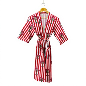 Bata tipo kimono con estampado de palmeras a rayas rojas y blancas para mujer, manga tres cuartos, longitud completa, suave, informal, cierre con cordón para verano - Product Image 1