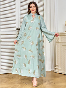 2026 Venta al por mayor: Elegante mono Abaya floral abierto para mujer, diseño modesto, gabardina de poliéster para otoño, <span class=keywords><strong>ropa</strong></span> musulmana de moda - Product Image 2
