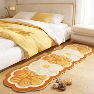 Tappeto Morbido e Fresco con Motivi Floreali <span class=keywords><strong>per</strong></span> <span class=keywords><strong>Camera</strong></span> da Letto Femminile, Coperta da Comodino e Tappetino Lungo <span class=keywords><strong>per</strong></span> Finestra Panoramica, <span class=keywords><strong>Tappeti</strong></span> e Moquette - Product Image 1