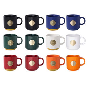 Taza <span class=keywords><strong>de</strong></span> Té Nórdica <span class=keywords><strong>de</strong></span> Cerámica con Franjas Verticales <span class=keywords><strong>de</strong></span> Cobre y Logotipo Personalizado, Taza <span class=keywords><strong>de</strong></span> Café <span class=keywords><strong>de</strong></span> 12 oz para Regalo Promocional - Product Image 1