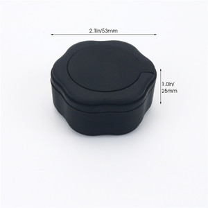 Food grade tobacco mill manual dry <b>herb</b> grinding tool wholesale <b>herb</b> <b>grinder</b> smoking accessories - Product Image 6