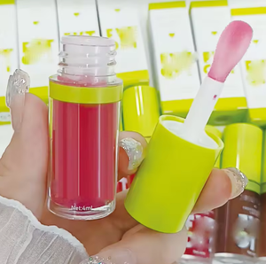 Gloss à lèvres liquide personnalisé MLM, à base de plantes, sans silicone, au collagène et à la vitamine C, haute pigmentation, hydratant et éclaircissant - Product Image 3