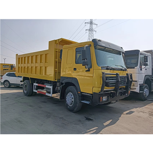 Sinotruk Howo 4x2 Euro 4 Camion à benne basculante Tracteur Remorque Caméra arrière Moteur diesel Weichai Transmission automatique Entraînement 6x4 Utilisé à gauche - Product Image 1