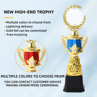 Nouveau design 2026 – Trophée de ballet en plastique coloré de haute qualité, coupe de récompense pour concours de beauté avec socle haut