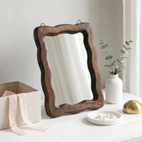 Miroir cosmétique carré rétro en bois, design personnalisé pour chambre à coucher, miroir de maquillage haute définition double usage pour bureau