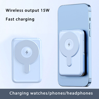 Logo OEM 3-en-1 15W Chargeur magnétique Support de téléphone Portable 10000mAh Charge rapide Power Bank Téléphones mobiles Montres intelligentes