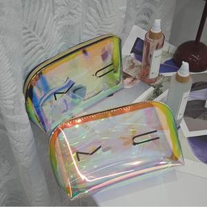 Sac cosmétique holographique en TPU imperméable de grande capacité de haute qualité, sac à couture - Product Image 1