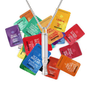 قلم استنشاق FUM بشعار مخصص، مضاد للتدخين، عشبي، عضوي، نقي، مزيل للقلق، قلادة للتنفس - Product Image 1