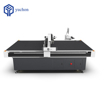 Cortadora Digital Automática de Cama Plana Yuchon con Cuchilla Oscilante para Cartón Impreso