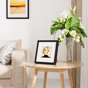 กรอบรูปไม้โอ๊ค<span class=keywords><strong>ธรรมชาติ</strong></span>ขนาด 8x8 นิ้ว ผิวด้าน พร้อมแผ่นรองรูปขนาด 4x4 นิ้ว สำหรับตั้งโต๊ะและแขวนผนัง - Product Image 6