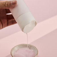 Flacon souple givré de luxe 300 ml (10 oz) en PEHD pour shampoing, après-shampoing, gel douche et lotion, avec bouchon disque large