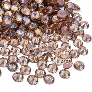 Strass en verre transparent de qualité supérieure Oleeya, effet AB, à coller, pour nœuds, t-shirts, robes, vêtements, sacs - Product Image 4