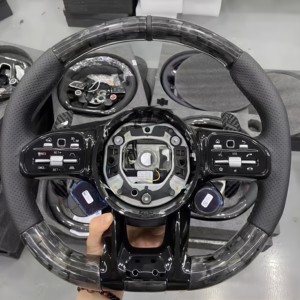 Volant de voiture en fibre de carbone pour <span class=keywords><strong>Mercedes</strong></span> Benz C200 C300 E200 E300 GLC CLS, cuir perforé personnalisé, <span class=keywords><strong>prix</strong></span> de gros - Product Image 1