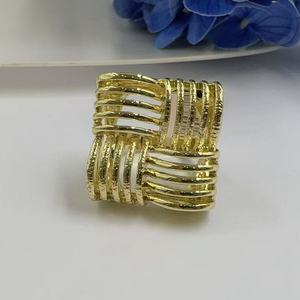 Parures de bijoux en or exquises pour femmes, ensemble de boucles d'oreilles à grosses perles à prix abordable - Product Image 2