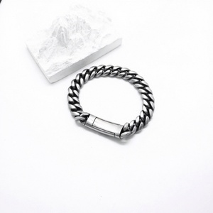 Pulsera de tungsteno con cierre grabado, estilo vikingo antiguo, joyería duradera y moderna para hombre, uso diario, Zoryn - Product Image 3