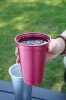 Gobelets jetables écologiques contemporains en aluminium pour boissons chaudes/froides, café, cocktails – Cadeaux promotionnels avec couvercles, marque Cup-in-Cup