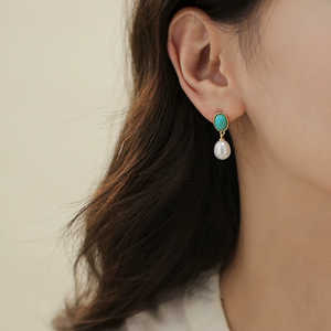 Pendientes de Perlas Naturales y Turquesa para Mujer, Accesorio Elegante y con Estilo - Product Image 1