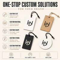 Étiquettes suspendues personnalisées en papier pour marques de vêtements, avec logo imprimé à chaud, étiquettes en carton gaufré avec trou perforé et cordon en coton