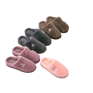 Chaussons d'hiver chauds en peluche pour femmes et hommes, antidérapants, respirants, légers, à bout fermé, pour la maison et l'intérieur - Product Image 3