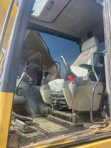 Pelleteuse sur chenilles Komatsu PC 200 d'occasion de bonne qualité avec noyau de couleur d'origine et moteur de pompe à moteur inclus - Product Image 5