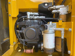 Excavatrice d'occasion bien entretenue Komatsu PC120-8 avec composants de base d'origine, y compris moteur pompe - Product Image 6