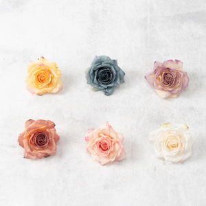 Têtes de fleurs artificielles multicouches en forme de pétales de rose, style français, pour décorations d'angle, allées de mariage, installations au plafond et vitrines de magasin - Product Image 2