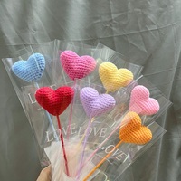Buket kecil warna-warni kustom hadiah Hari Valentine pernikahan bunga hati rajutan wol buatan tangan