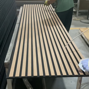Paneles Acústicos Decorativos de <span class=keywords><strong>Pared</strong></span> de Listones de Fieltro con Chapa de Madera de Roble Efecto Tecnológico Estándar Comercial, Paneles Acanalados AKU de MDF de Alta Gama con Aislamiento Acústico - Product Image 2