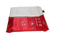 Couverture anti-feu en fibre de verre avec surface lisse pour l'utilisation de la cheminée fabriquée dans le Zhejiang