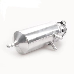 Réservoir d'expansion universel en aluminium pour liquide de refroidissement, anti-ébullition et anti-mousse, pour modification automobile - Product Image 2