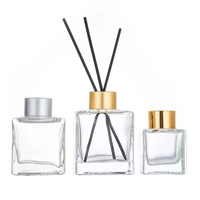 100ml 200ml Bouteilles carrées de diffuseur d'huiles essentielles en verre Récipients rechargeables de remplacement pour décor de parfum d'aromathérapie à la maison