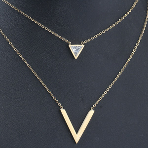 Ensemble de colliers géométriques triangulaires en acier inoxydable pour femmes, chaîne de clavicule couleur or, sertissage clos, pour usage quotidien - Product Image 4