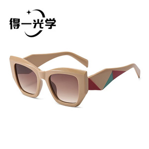 Gafas de sol con estampado de leopardo para mujer, protección UV400, montura de PC, tipo 3, cómodas - Product Image 3