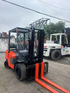 Chariot élévateur électrique à contrepoids compact GPL pour 1 tonne, alimenté au lithium - Product Image 5