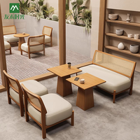 Mobilier de restaurant commercial en bois massif, ensemble table et chaises en rotin moderne et écologique, canapé pour café, salon de thé, ou stand.