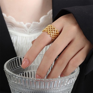 Anillos de Bisutería de Moda, Anillos de Dedo Redondos con Circonita Chapados en Oro de 18k para Mujer - Product Image 2