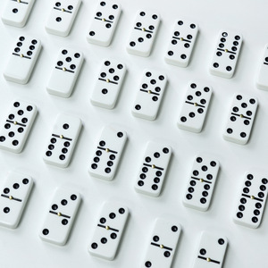 Prix Compétitifs Vente Chaude Jeu de <span class=keywords><strong>Dominos</strong></span> Double Six Haut de Gamme de Divertissement avec <span class=keywords><strong>Dominos</strong></span> à Deux Niveaux Motifs Drapeaux Nationaux - Product Image 4