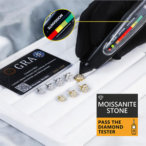 Boucles d'oreilles clous en Moissanite et diamant de laboratoire pour hommes et femmes, 6mm, 7.5mm, 9mm, 10mm, en argent sterling 925 plaqué or 14K, motif grappe de fleurs - Product Image 2