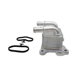 Radiatore Olio Motore di Alta Qualità 213052032R per Renault <span class=keywords><strong>Clio</strong></span> Megane Scenic 0.9-1.2 <span class=keywords><strong>TCe</strong></span> - Product Image 2
