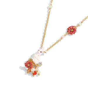 Collana con Coniglio in Ottone, Fiore Rosa e Nappa, Placcata Oro 18K, con Perla d'Acqua Dolce - Adorabile Stile <span class=keywords><strong>Alice</strong></span> nel <span class=keywords><strong>Paese</strong></span> delle <span class=keywords><strong>Meraviglie</strong></span>, Bianca - Product Image 4