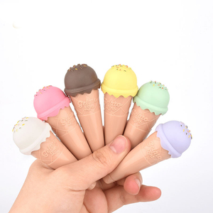 Le tube de brillant à lèvres rosé mignon vide en forme de crème glacée - Product Image 4